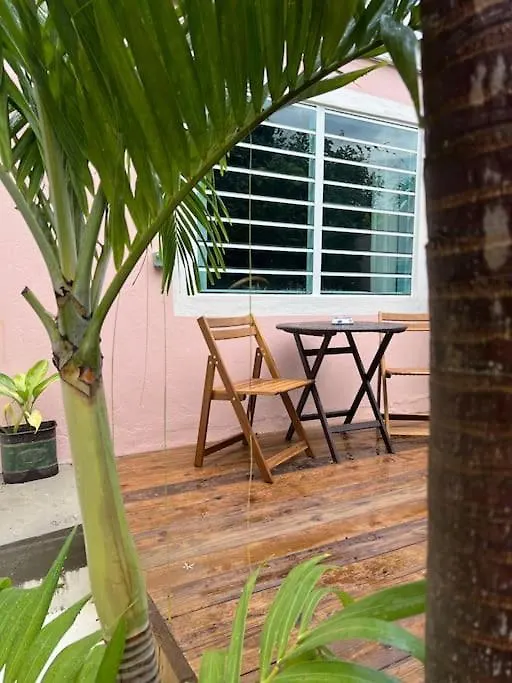 Island Apartment In Coolidge, 2Mins To Beach Osbourn